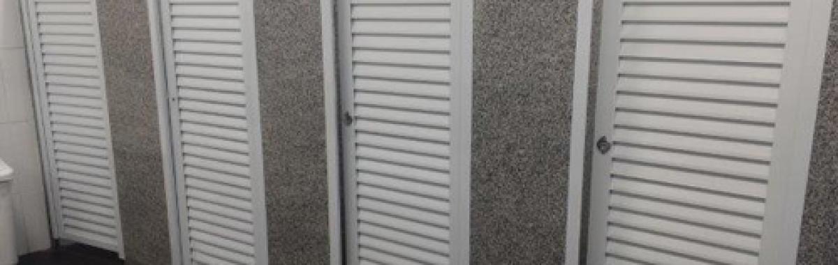 Empresa De Portas E Divisórias Sanitárias