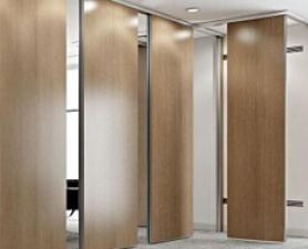 Divisória Retrátil Para Escritório