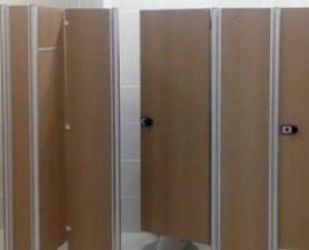 Divisórias Sanitárias Em Laminado Melamínico