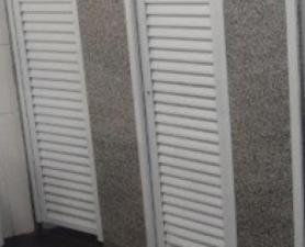 Empresa De Portas E Divisórias Sanitárias