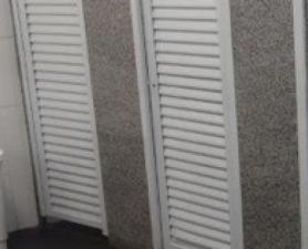 Portas Para Divisórias Sanitárias Em Granito